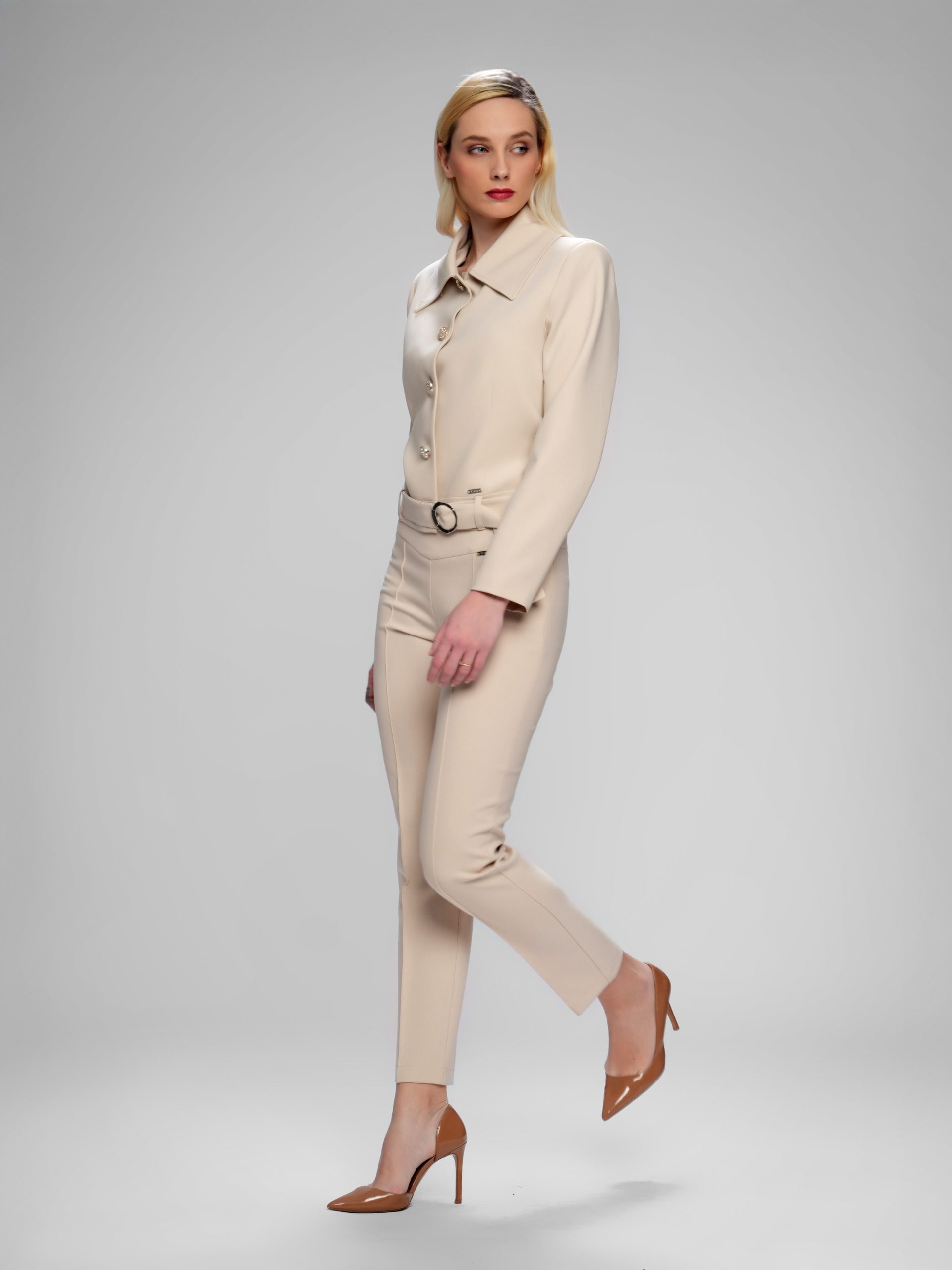 Ženske slim fit pantalone