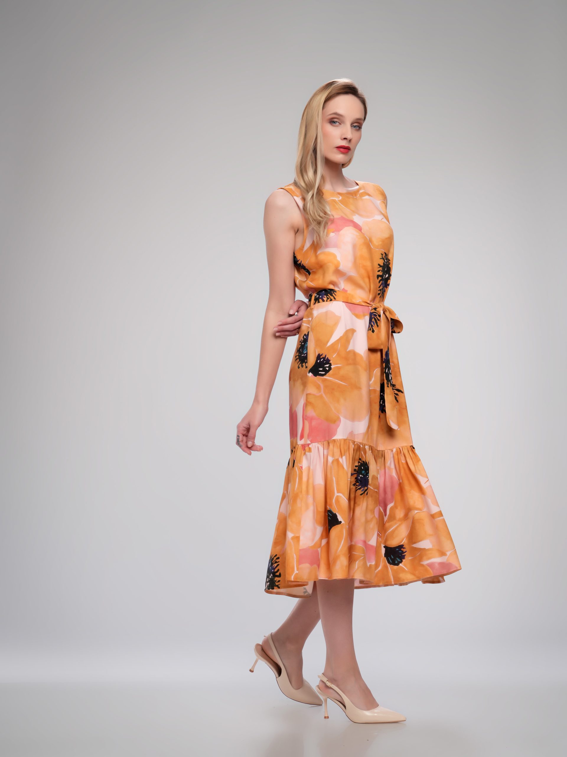 Haljina od viskoze sa krupnim cvetovima žuta